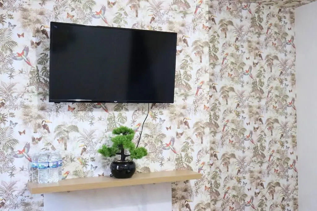 Peaceful 2 Bed House Free Wifi And Parking Lägenhet Leeds  Leeds (West Yorkshire)